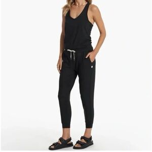 Vuori Lux Romper Jumpsuit in Black Size XS